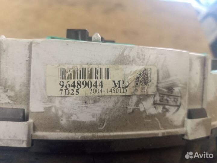 Панель приборов Chevrolet Lanos обычная