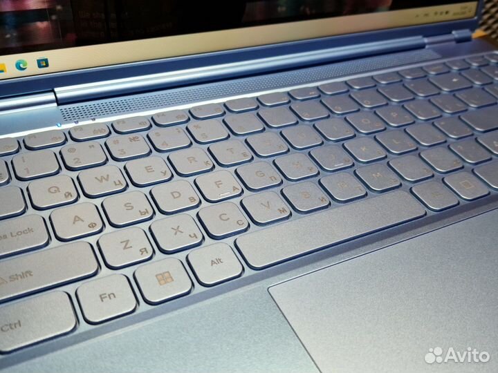 Новый ноутбук Core i7-7500U / 12Gb / 512ssd