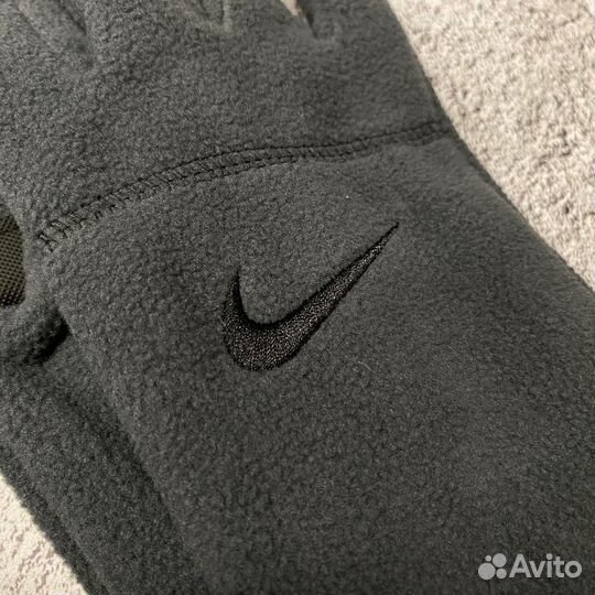 Перчатки nike