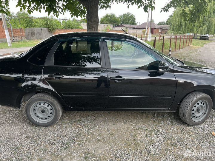 LADA Granta 1.6 AT, 2014, 165 000 км