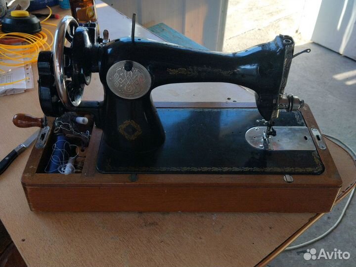 Швейная машина подольск ручная СССР