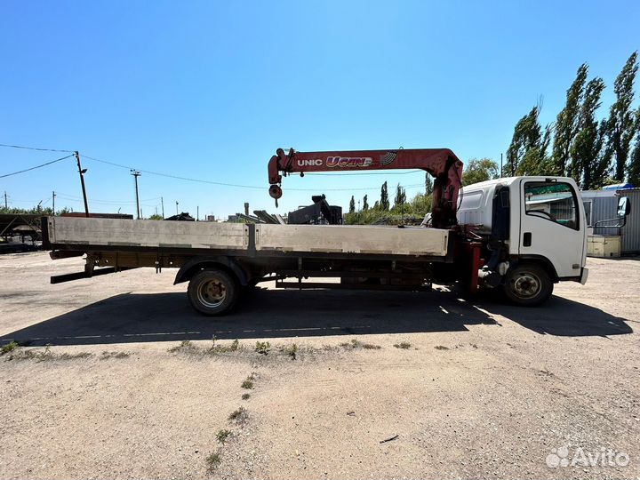 Isuzu Elf с КМУ, 2013