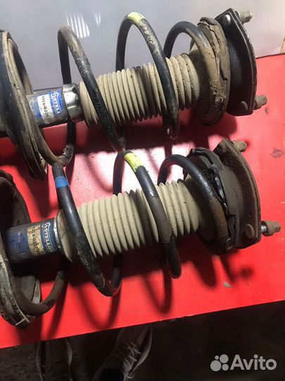 Пружина передняя Toyota Camry ACV30