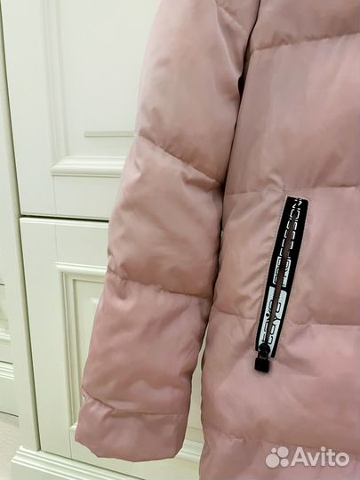 Пуховик женский демисезонный