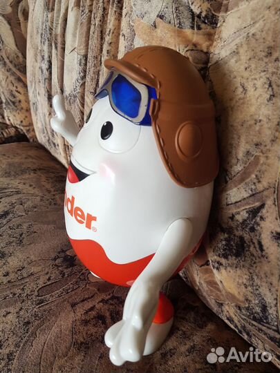 Игрушка настольная фигурка статуэтка киндер kinder