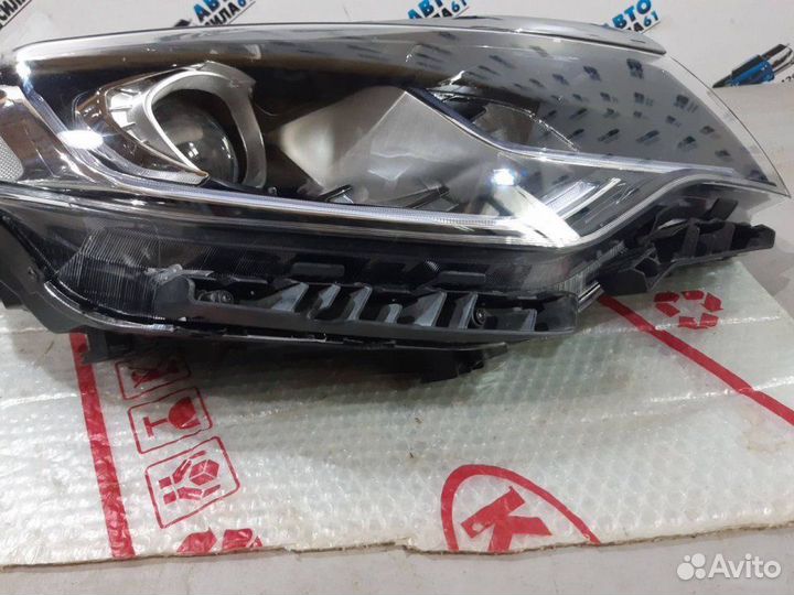 Фара правая передняя правая Kia Optima 4 2016-2021
