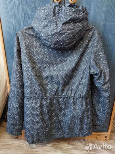 Горнолыжная куртка женская