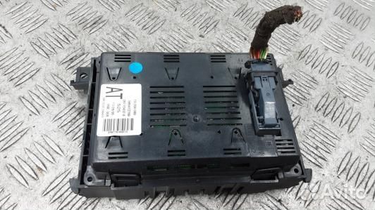 Монитор opel zafira B (7AR18JA01)