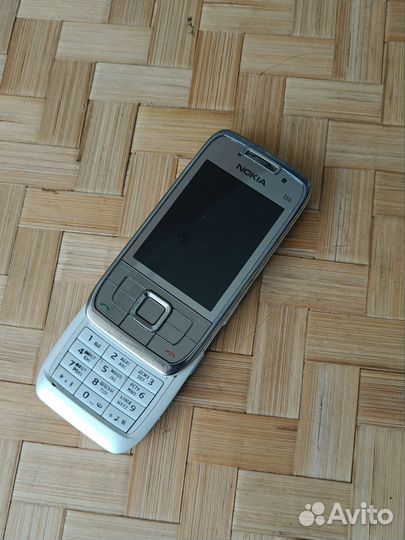 Nokia E66