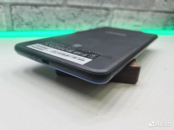 Планшет Lenova Tab 3 Plus TB-7703X 2/16 A6