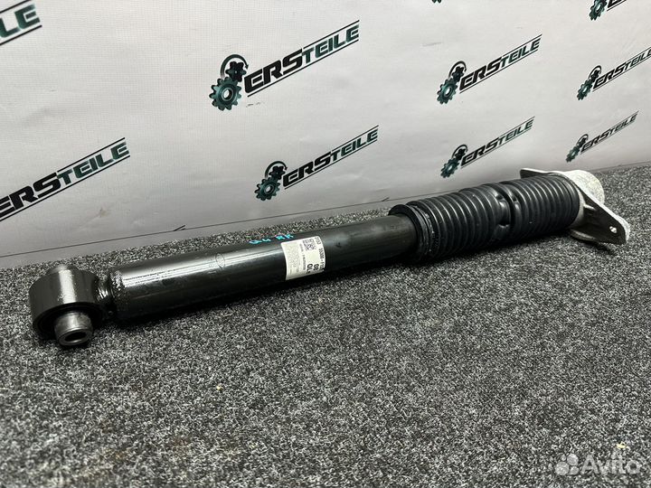 Амортизатор задний левый Kia Sportage 4 QL 2021