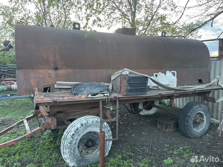 Емкость на колесах