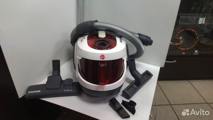 Пылесос с контейнером для пыли Hoover HYP1610 019