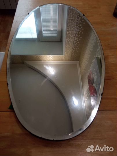 Зеркало овальное в раме 80*45 см