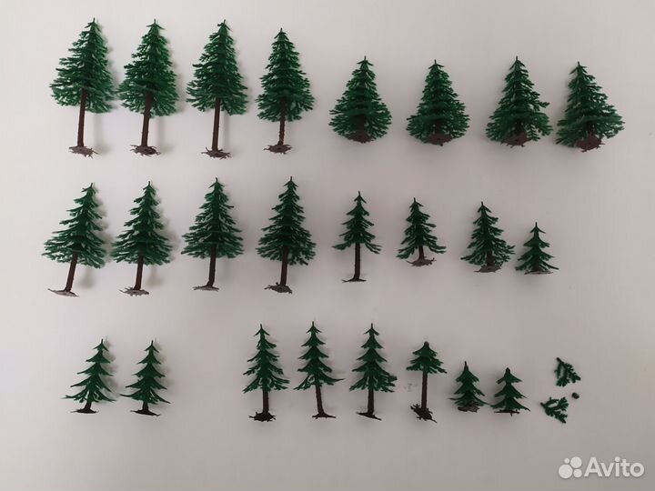 Ёлки ГДР к железной дороге piko