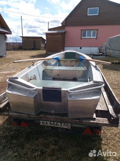 Алюминиевая лодка 