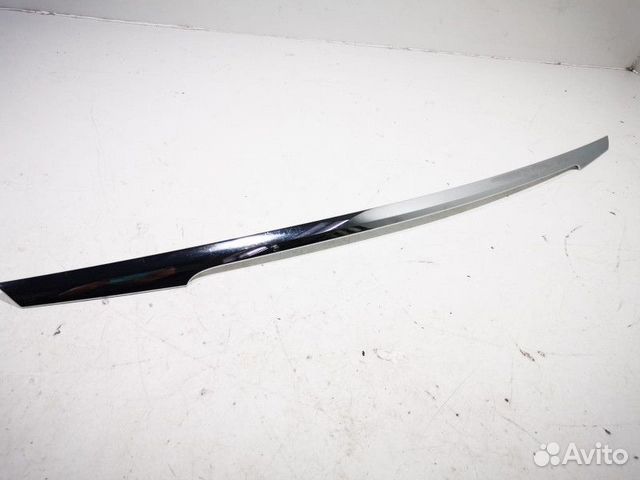 Накладка двери (крышки) багажника Mercedes-Benz