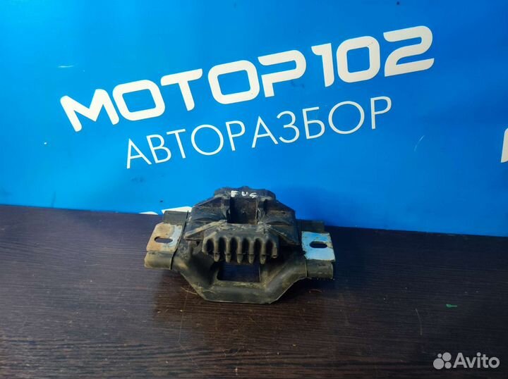 Подушка двигателя левая Ford Fusion