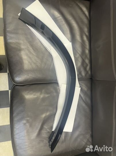 Расширитель, накладка арки колеса передний правый