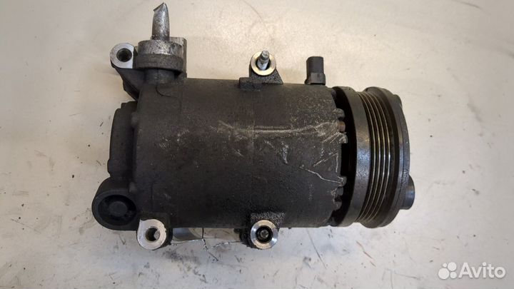 Компрессор кондиционера Ford Focus 2