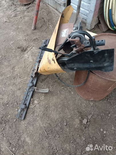 Косилка навесная на мотоблок,захват 1.1 метра