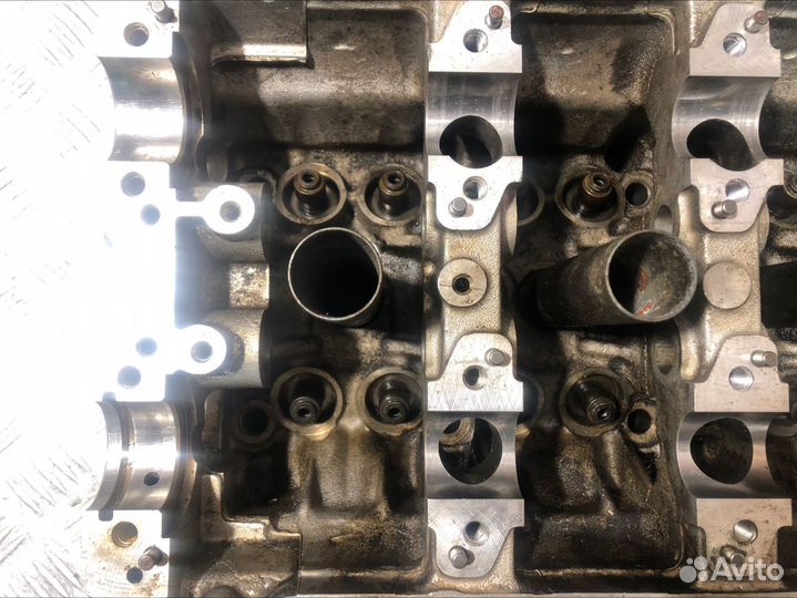 Б/У Б/У Головка блока цилиндров (ГБЦ), Toyota