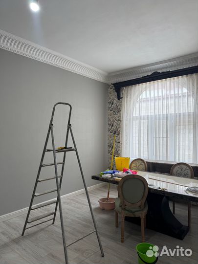 Поклейка обоев