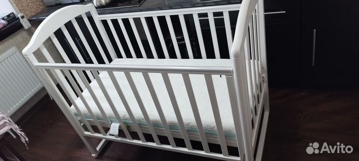 Детская кроватка манеж с матрасом