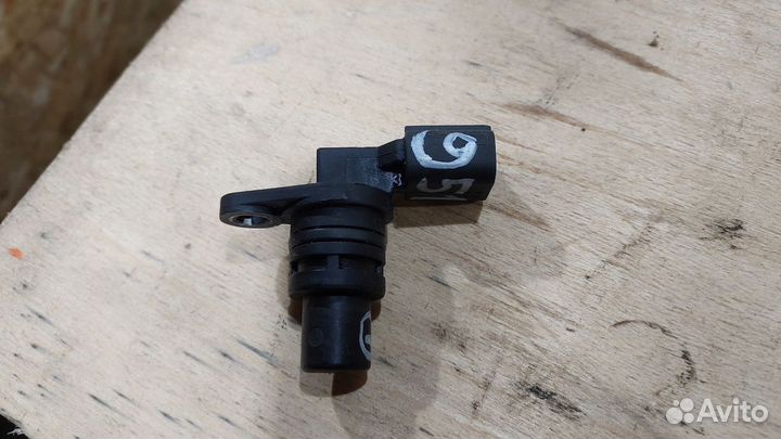 Датчик положения распредвала LF Mazda 6 GG