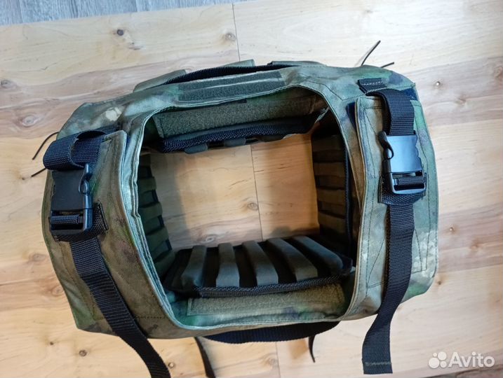 Бронежилет с бронепластинами в комплекте Мох