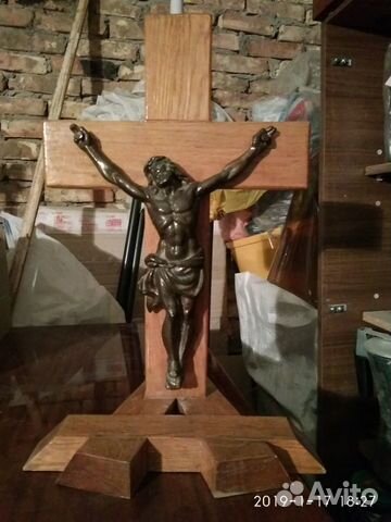 Крест с Иисусом