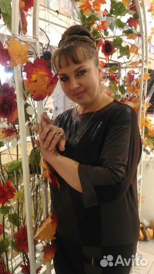 Кладовщик, оператор,заместитель директора