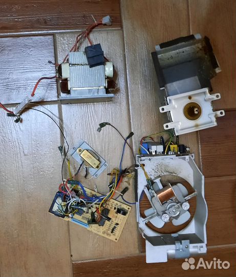 Запчасти от микроволновки