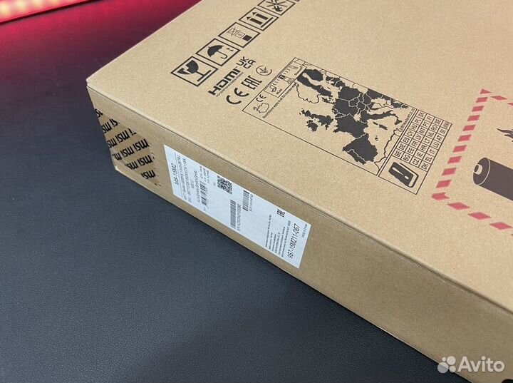 NEW MSI Raider GE68HX i7-13700HX/RTX4070/2.5K-240Hz/2T