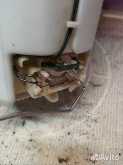 Топливный насос Citroen C Crosser EP 4HN 2008