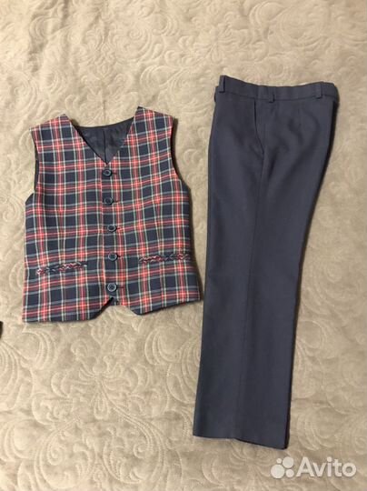 Жилетка и брюки школьные размер 122