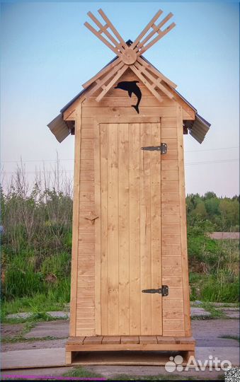 Дачный туалет деревянный