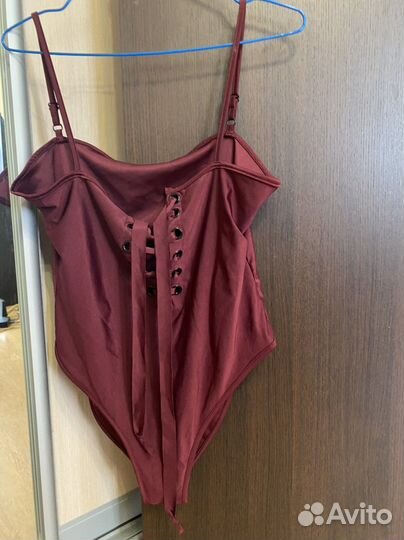 Купальник слитный новый