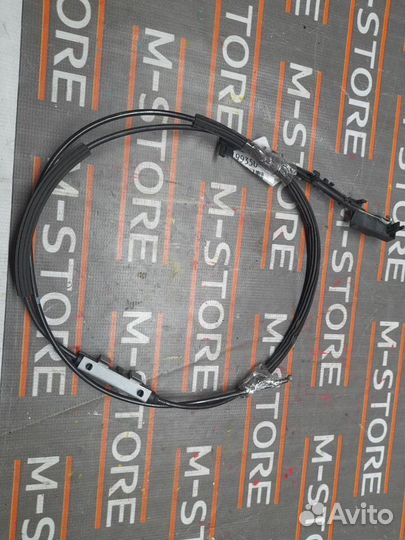 Тросик капота Фольцваген Passat b6 Правый руль