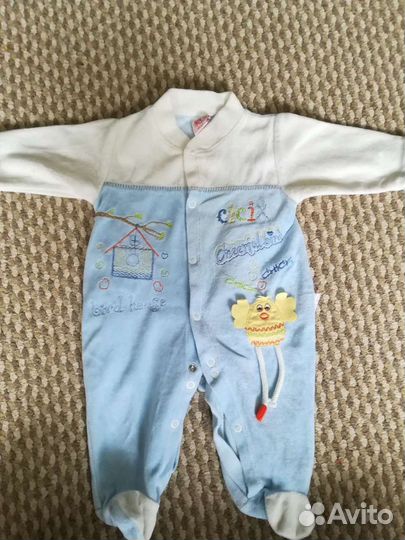Продам детские вещи