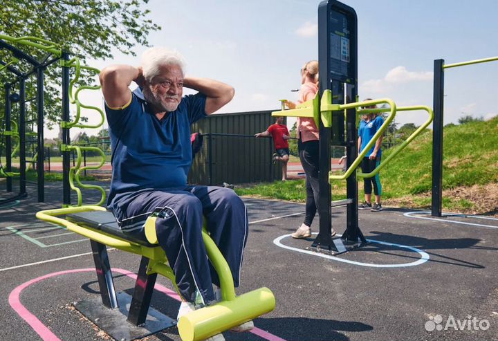 Комплекс уличных тренажеров