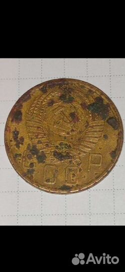 Продам старые 2 монеты. Цена договорная