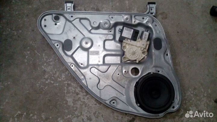 Стеклоподъемники задние Форд Фокус 2