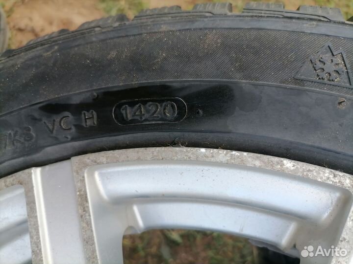 Hankook Winter I'Pike RS W419 215/50 R17 95