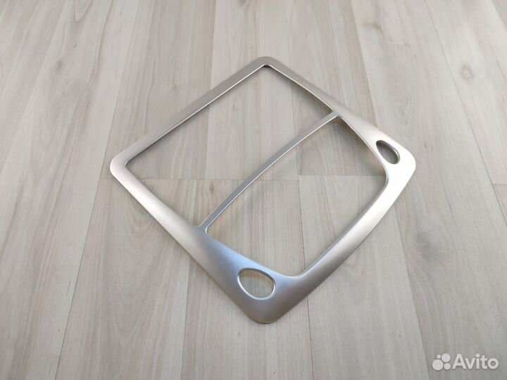 Окантовка верхней подсветки Nissan X-Trail 2014-нв