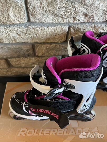 Роликовые коньки rollerblade