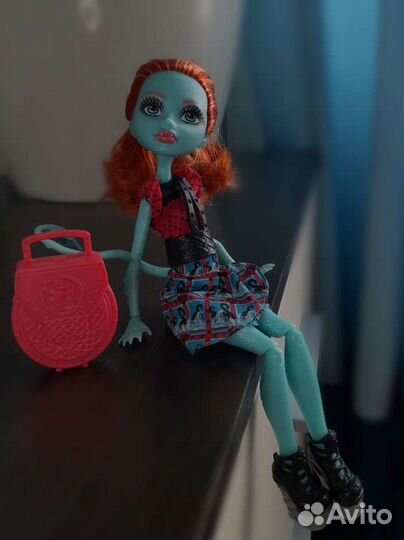 Кукла Монстер Хай Дракулаура и Лорна