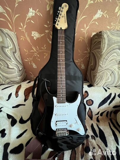 Электро гитара yamaha pacifica 112J