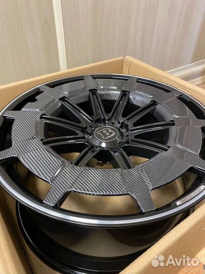 Кованные диски на Mercedes Gelandewagen R23