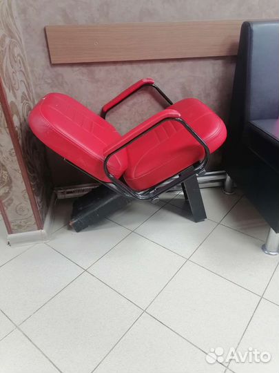 Парикмахерская раковина и кресло б/у